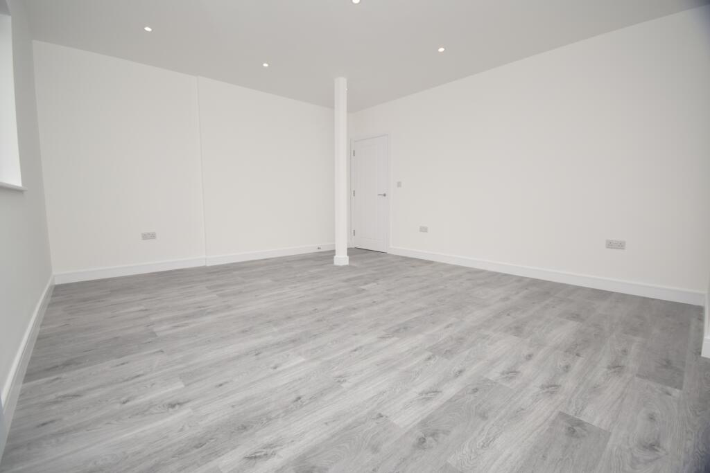 Additional image 5 of Town Centre, Hatfield, AL10