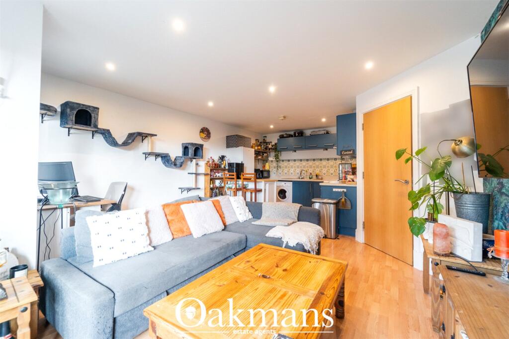 Apartment in Birmingham - View 3