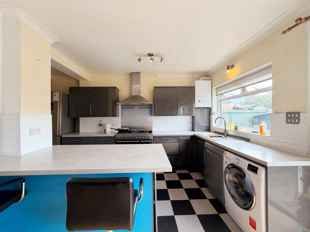 House in London - View 5