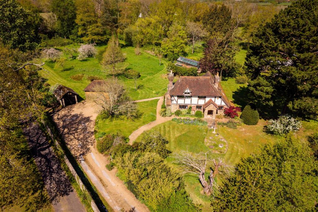 Malthouse Lane, Hurstpierpoint photo 4