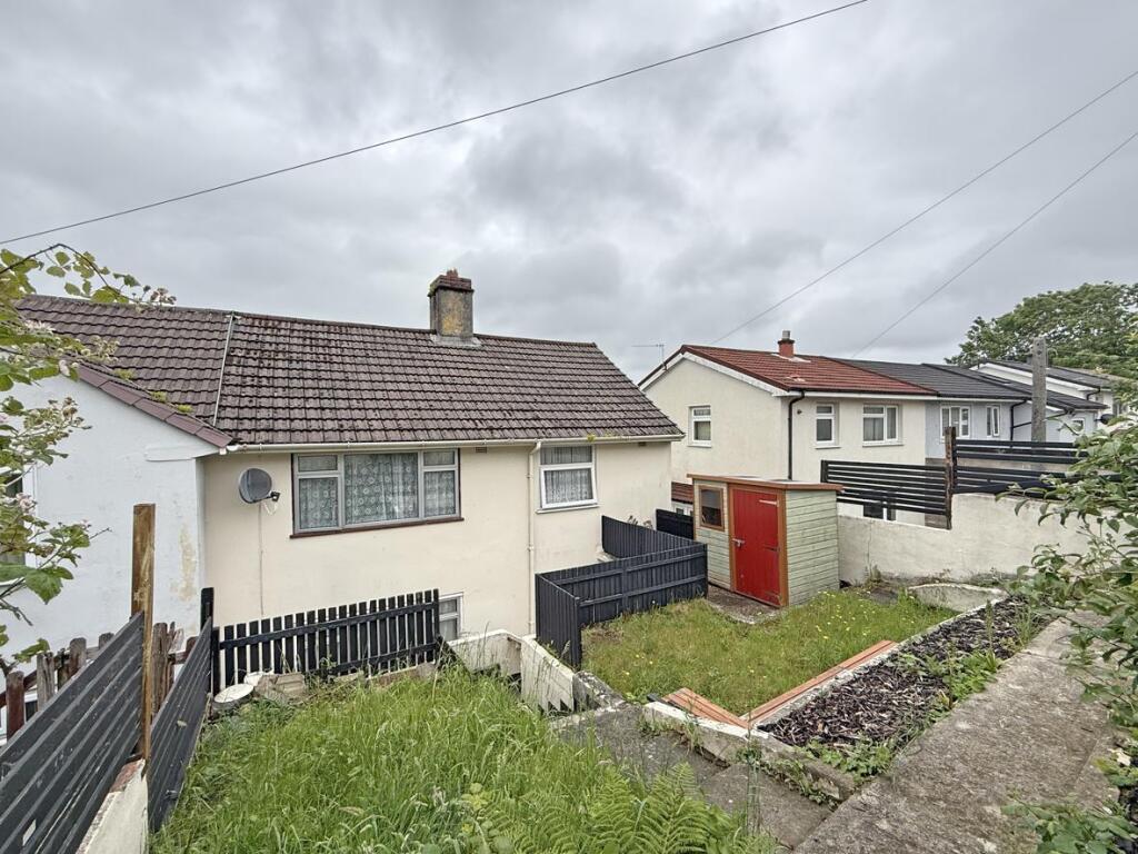 House in Plymouth, Honicknowle - View 4