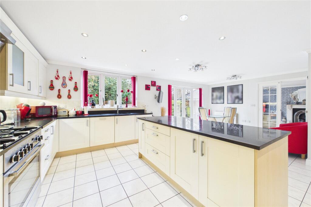 House in Purley on Thames, West Berkshire - View 5