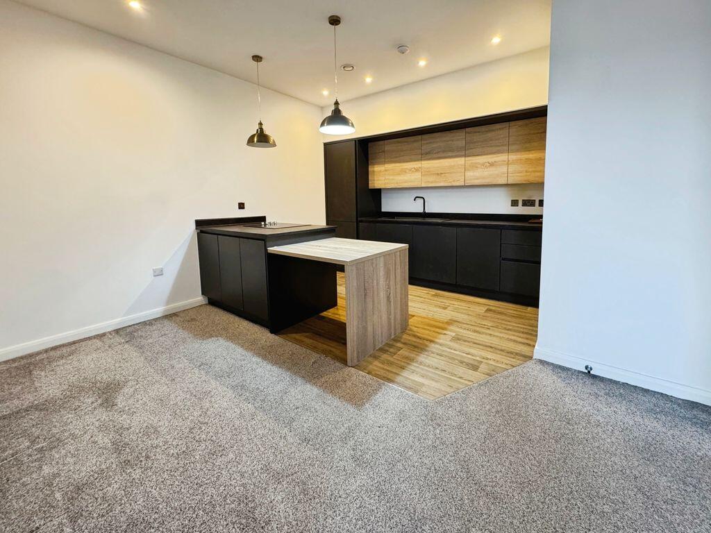 Apartment in Bolton, Greater Manchester - View 2