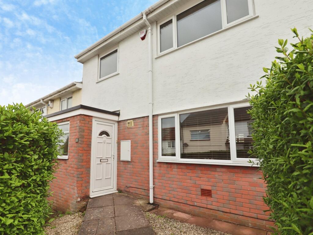 Main image of property: Guys Road, Barry