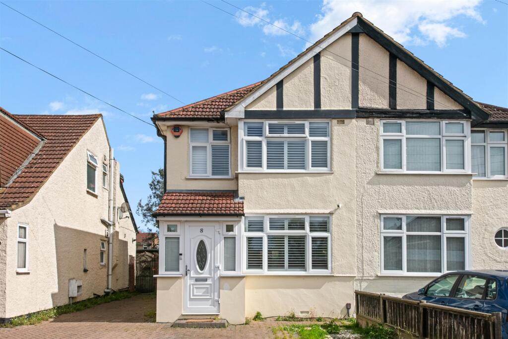 Main image of property: Waverley Close, Hayes