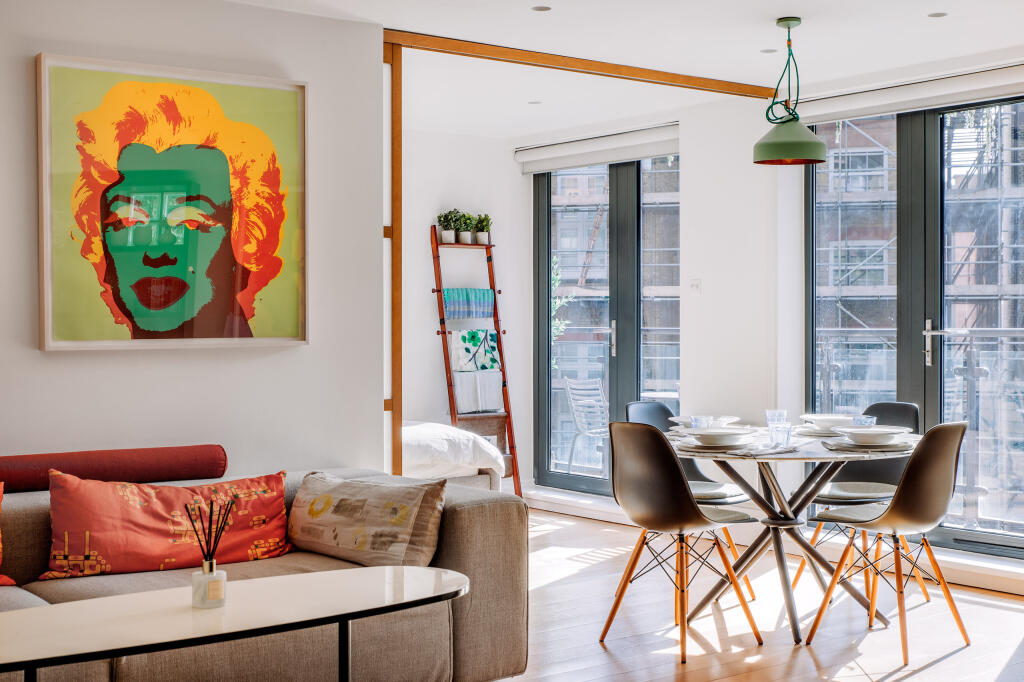 Apartment in London - View 5