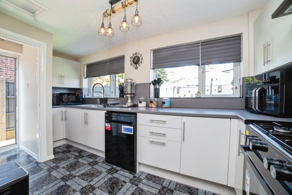 House in Ashfield, Sutton in Ashfield, Nottinghamshire - More