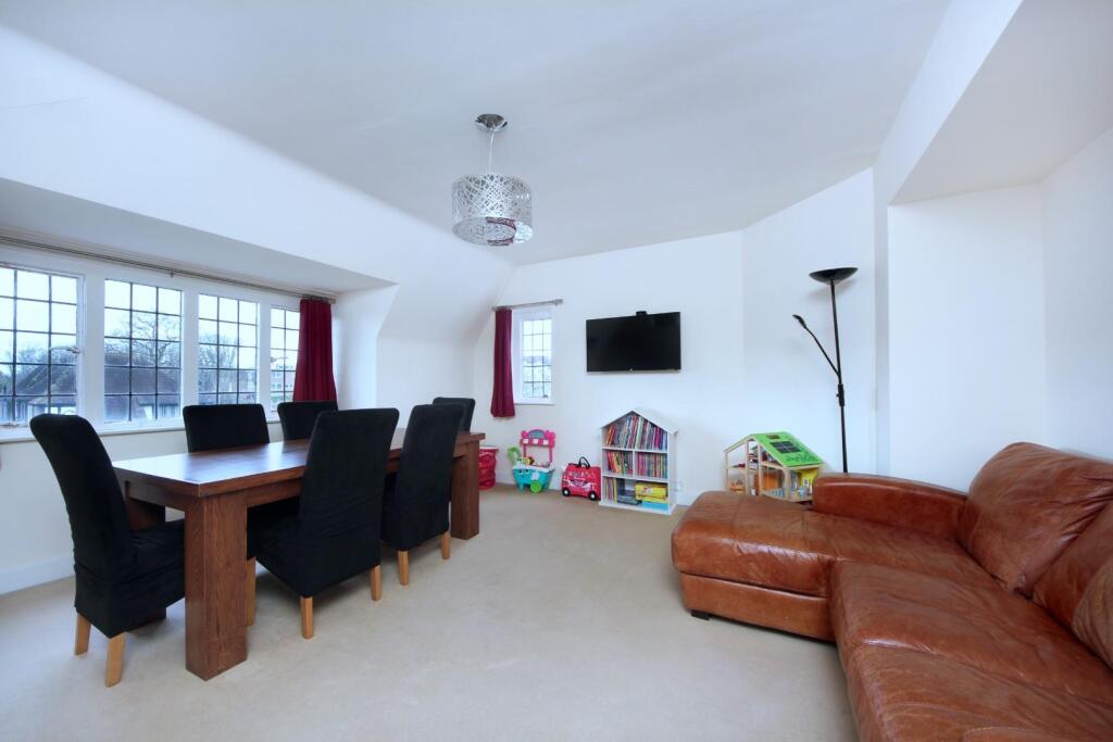 Apartment in London - View 2