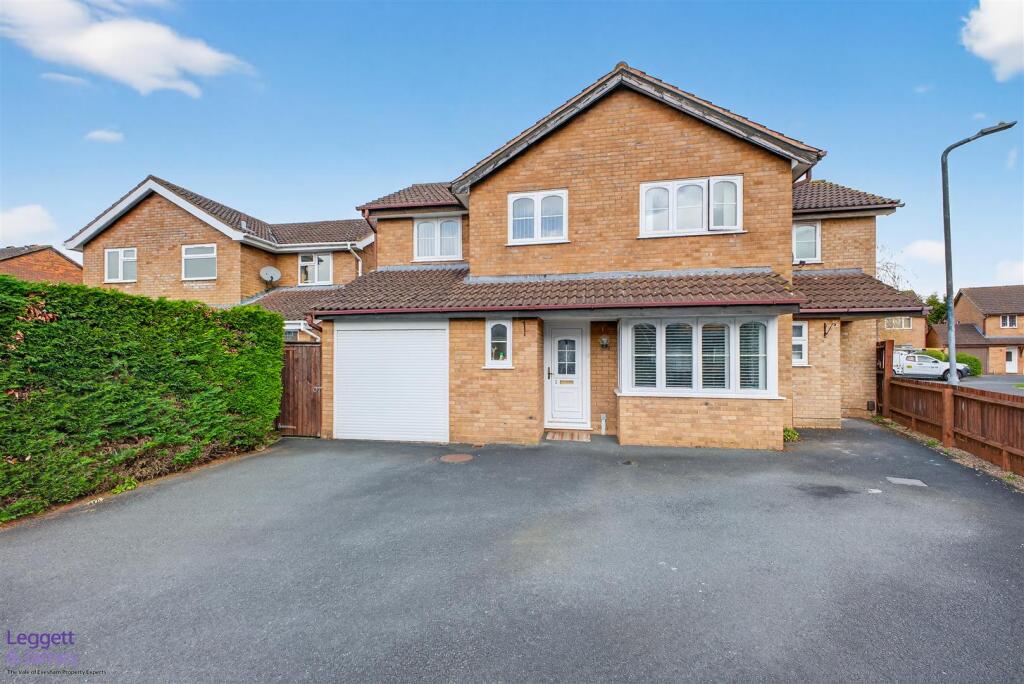 Main image of property: Cypress Close, Evesham