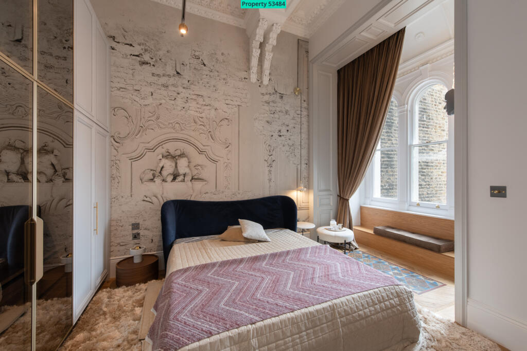 Apartment in London - View 5