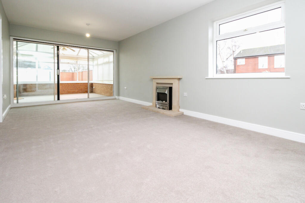 Hebden Avenue, Warwick, CV34 photo 3