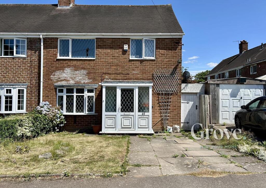 3-bed semi-detached on Scotland Lane, Birmingham, £240,000