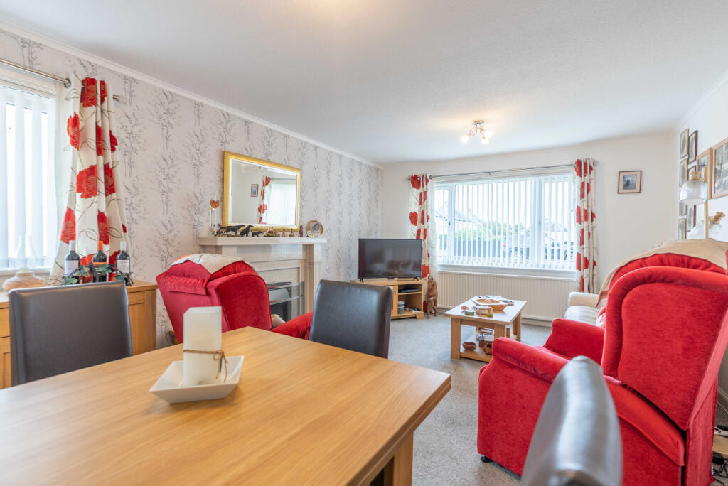 House in Motherwell - More