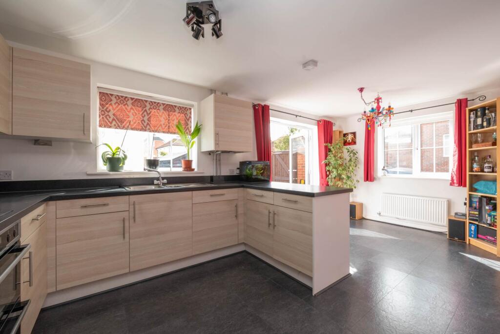 House in Dover, Aylesham - View 3