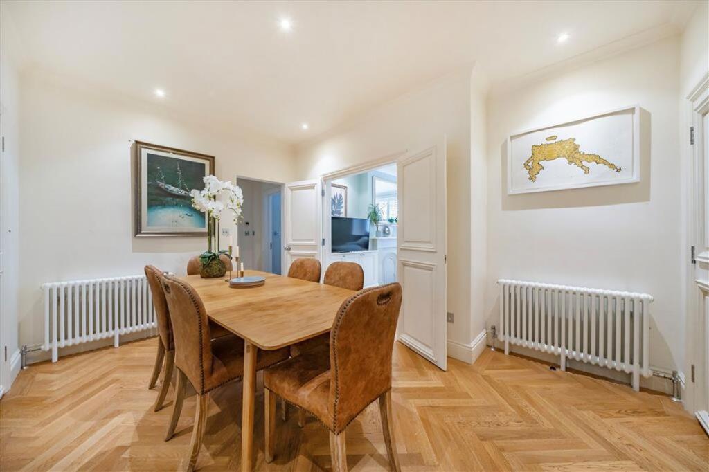 Apartment in London, Brook Green - More
