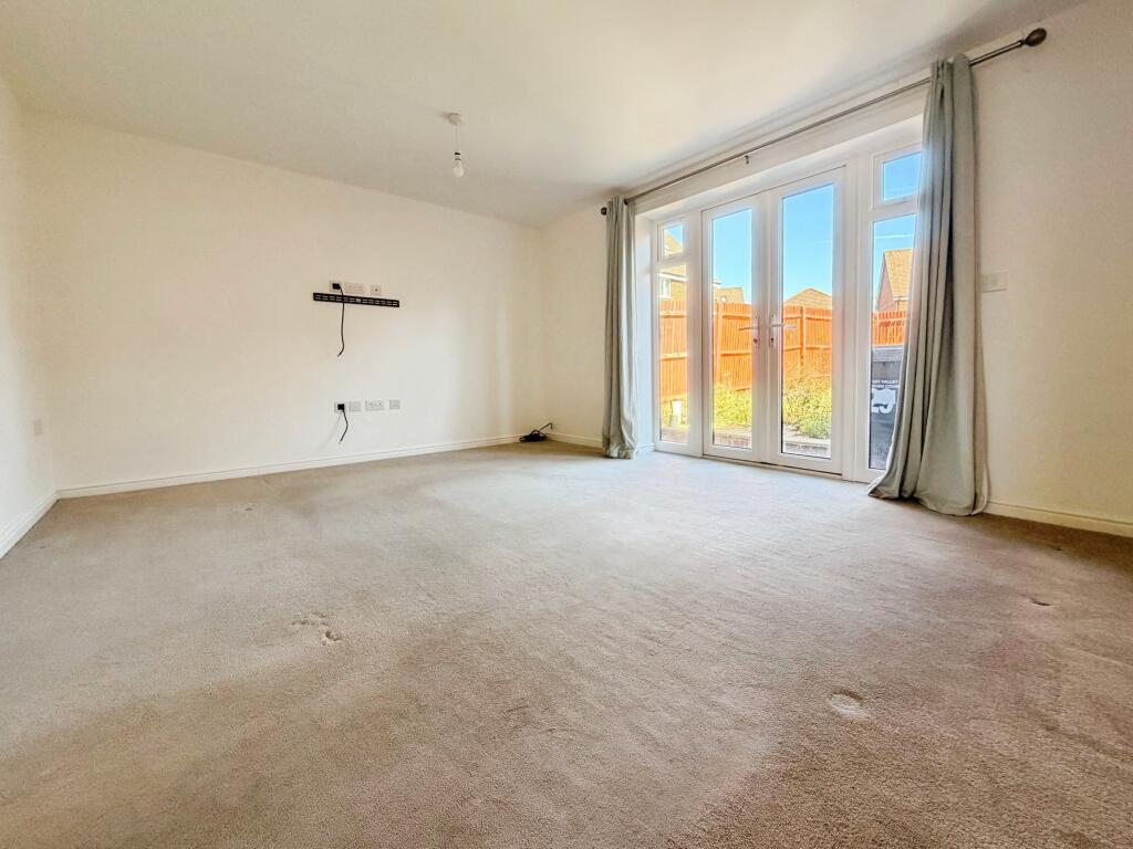 House in Salisbury - View 5