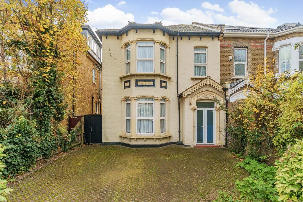 Main image of property: Lennard Road, Penge, London, SE20