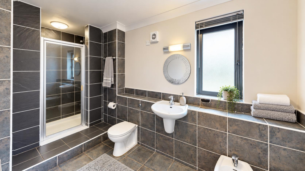 Apartment in Sheffield - More