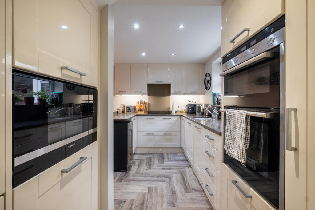 Gregson Street, Lytham, FY8 photo 4