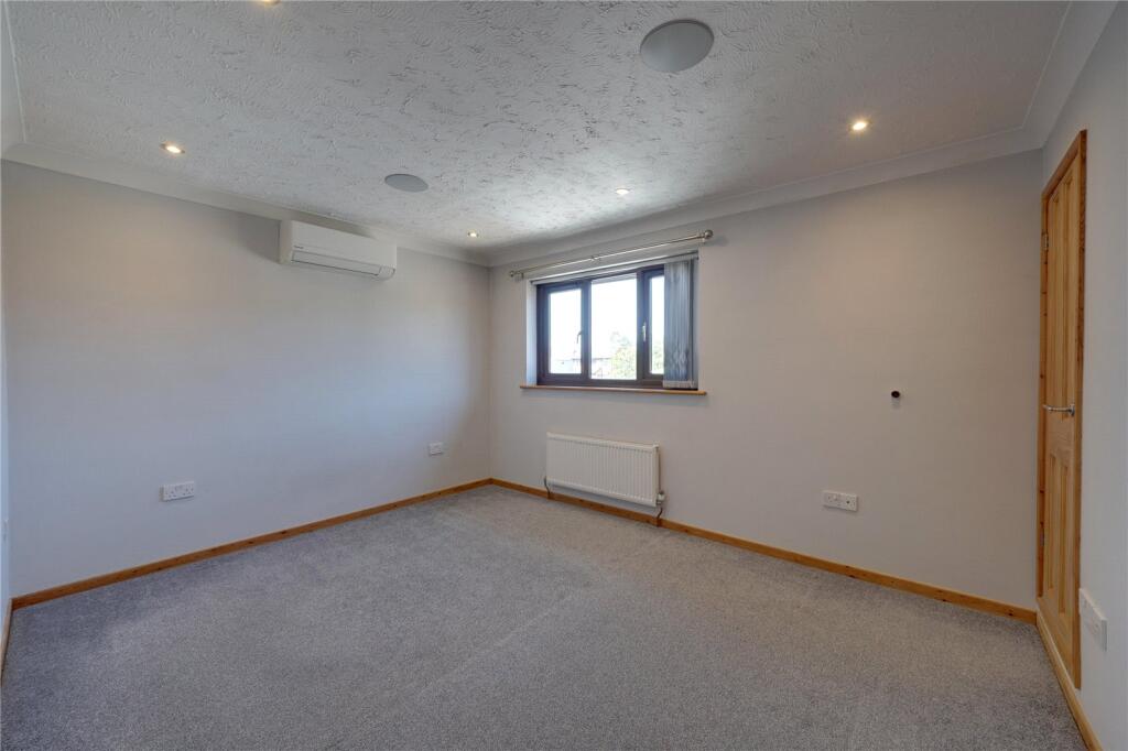 House in West Suffolk, Mildenhall - View 4