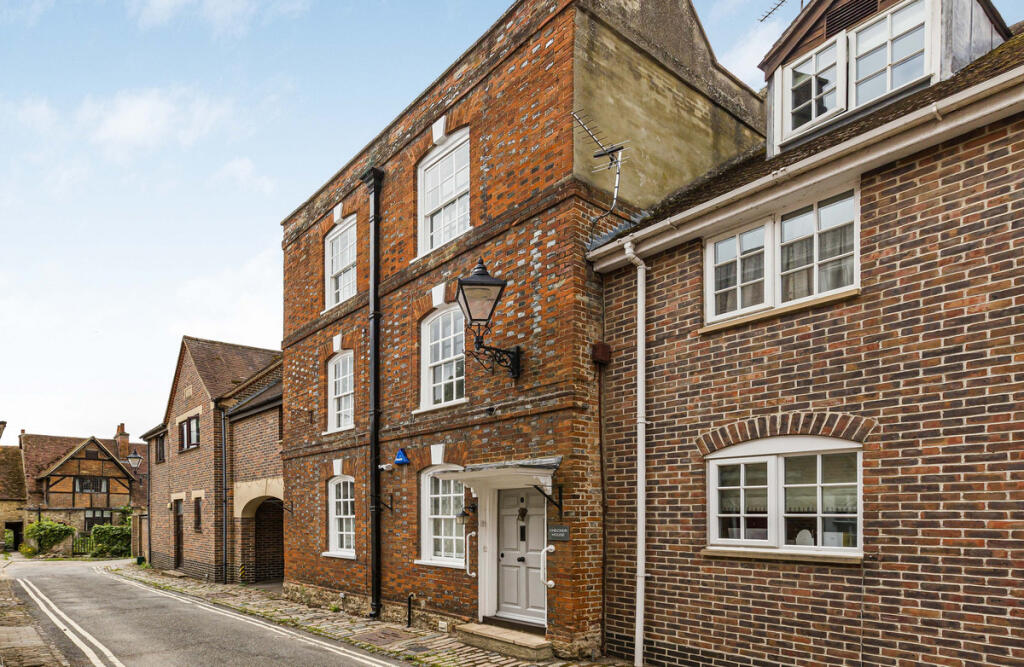 Main image of property: Checker Walk, Abingdon, OX14
