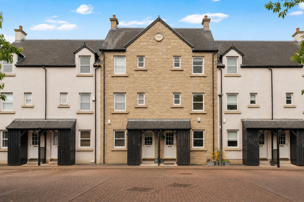 Main image of property: Eskbank Court, Eskbank, EH22