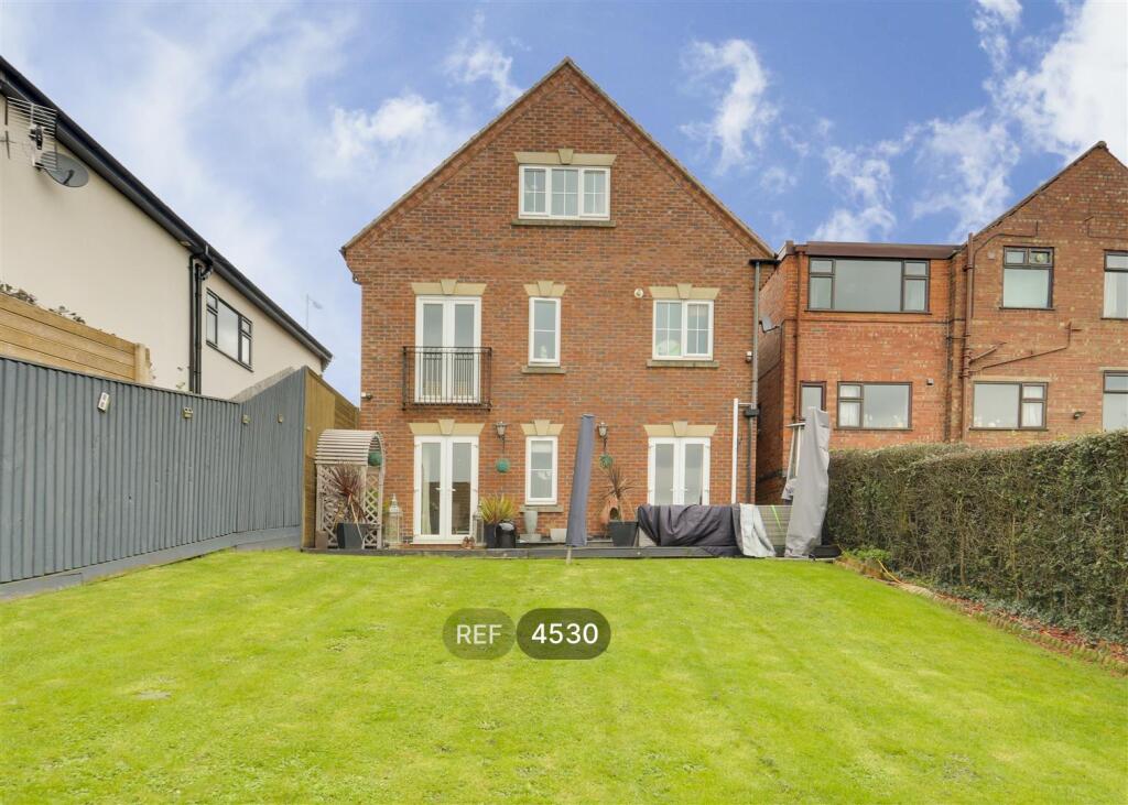 Main image of property: Catterley Hill Road, Bakersfield, Nottingham, NG3 7AR