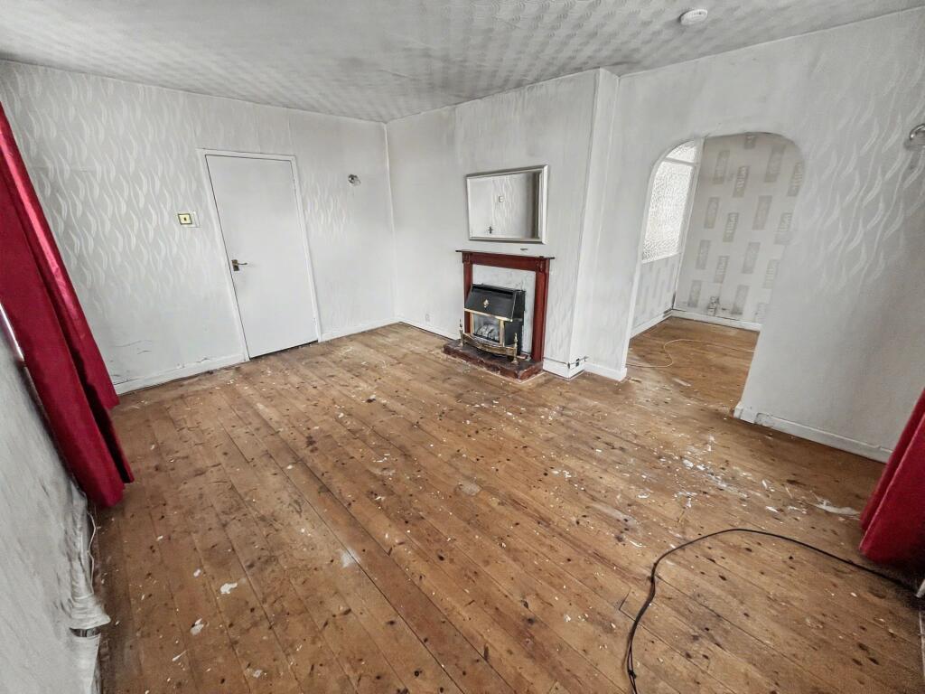Kennedy Drive, Bury, BL9 photo 5