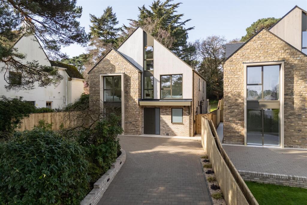 Main image of property: Greenwood Avenue, Lilliput