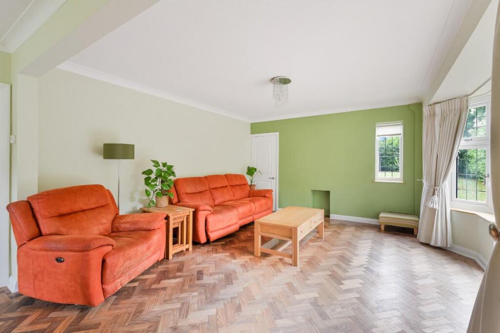 House in Kingston upon Thames - View 5