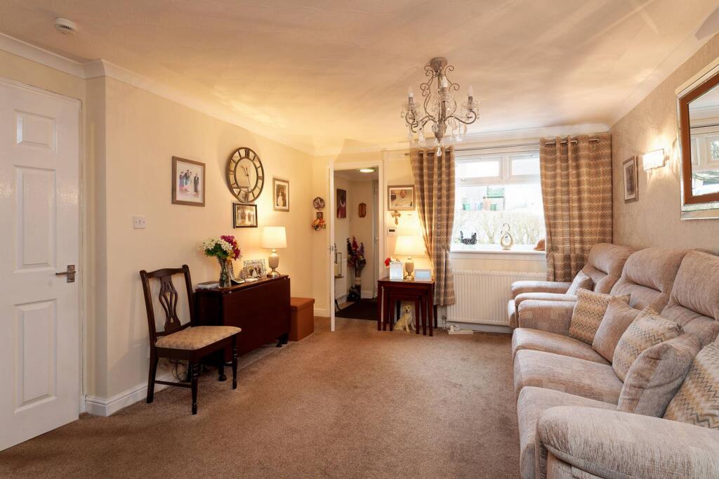 5 Broughton Drive, Glasgow, G23 5JZ photo 2