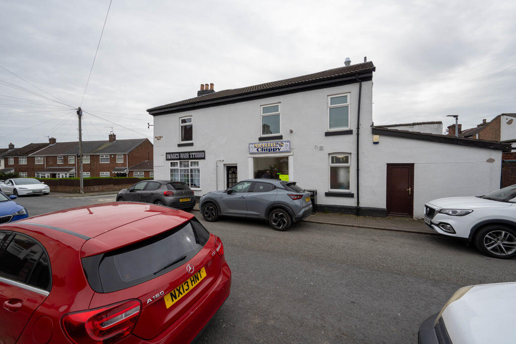 Main image of property: 2–4 William Street, Widnes, WA8