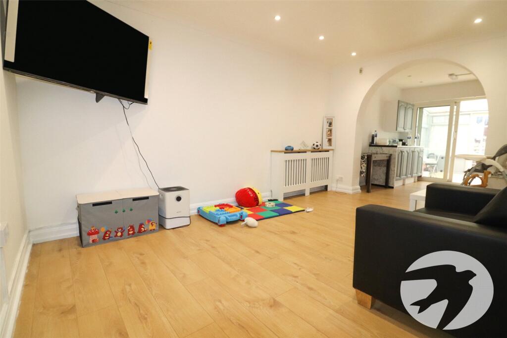 House in Dartford - View 3