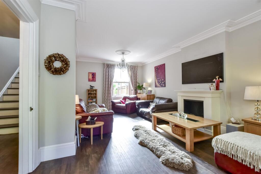 Kings Road, Berkhamsted - View 5