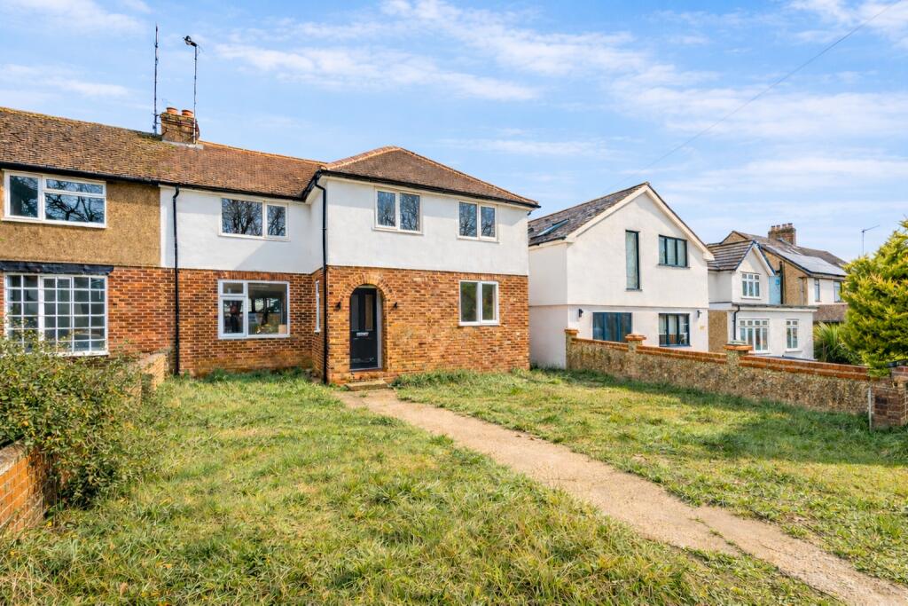 St. Albans Road, Sandridge, St. Albans, Hertfordshire, AL4