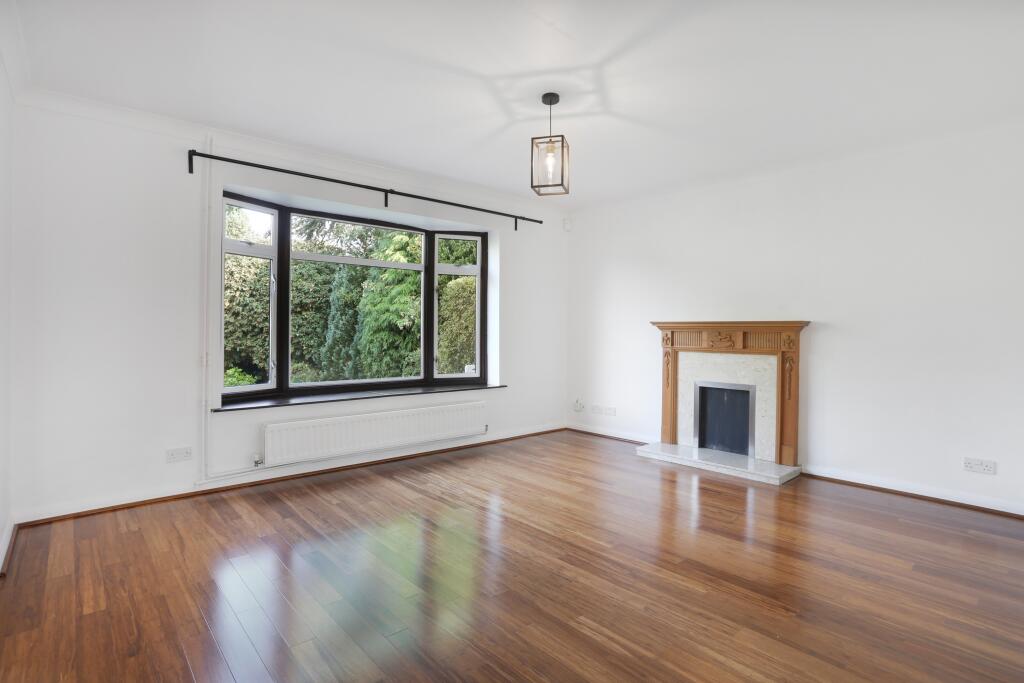House in Guildford - View 5