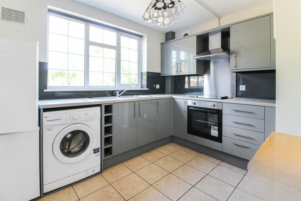 Main image of property: Derby Road, Letton, Nottingham NG7 2DX
