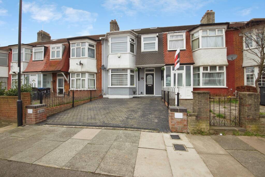 Main image of property: Kendal Avenue, London, N18