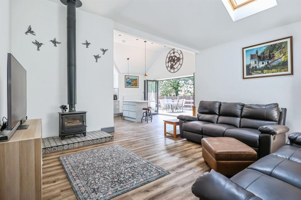 House in Ashfield, Kirkby-in-Ashfield, Sutton-in-Ashfield - View 4