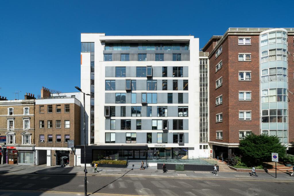 120 Aldersgate Street Exterior
