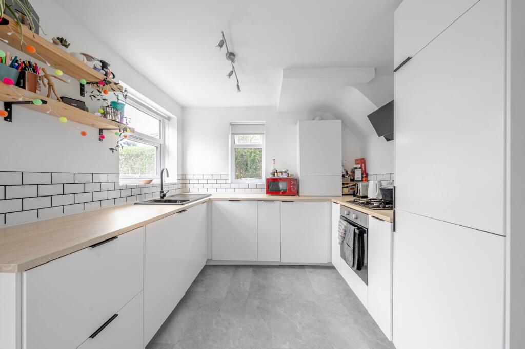 House in Harrogate - More