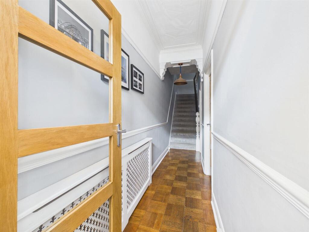 Beaconsfield Avenue, Low Fell photo 5