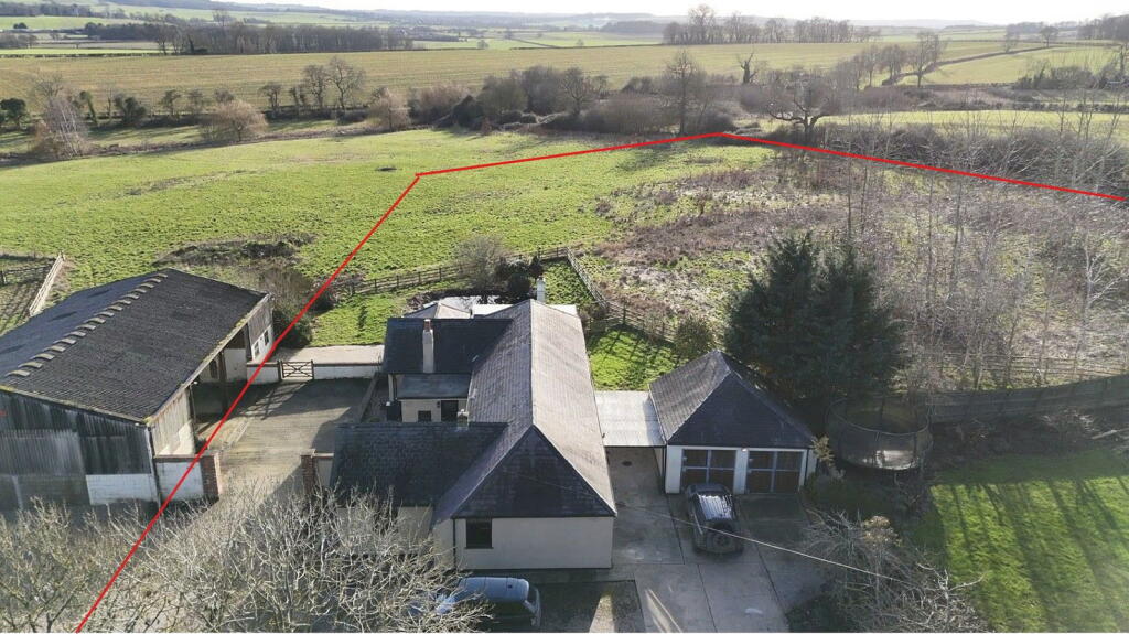 4-bed detached on Stone Horse Farm, Carlton Scroop, £595,000