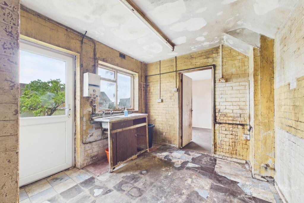House in Canterbury - More