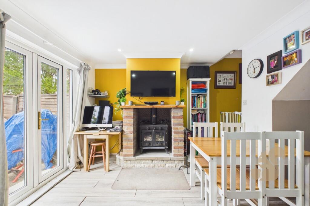 House in Colchester, Highwoods - View 2