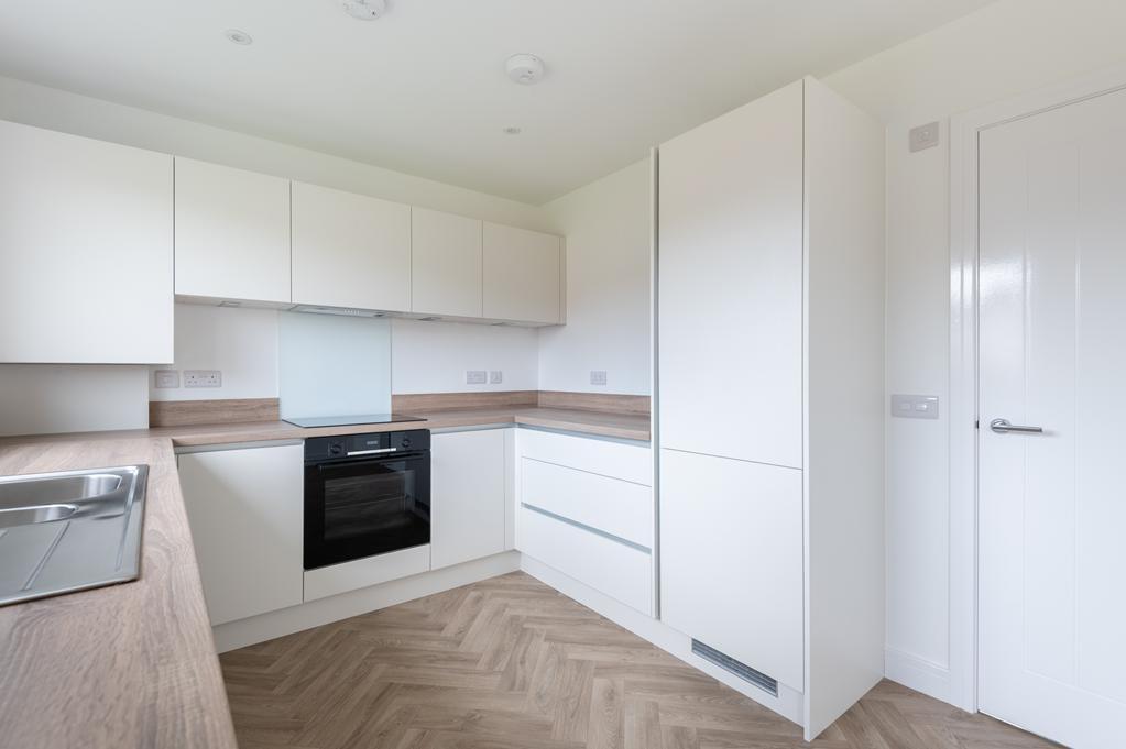 House in Kirkcaldy - More