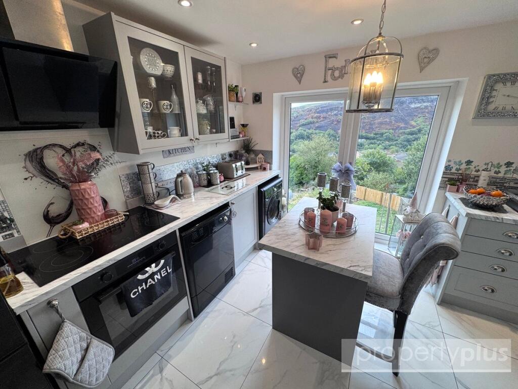 House in Cardiff - View 5