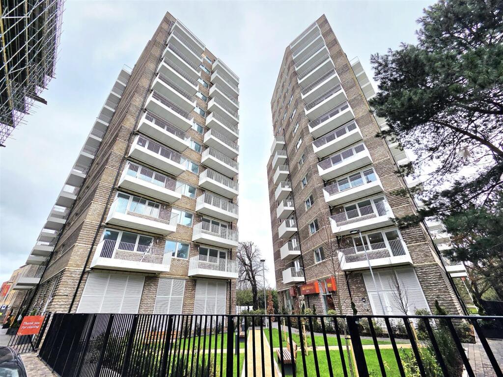 Main image of property: Market Place, Southall