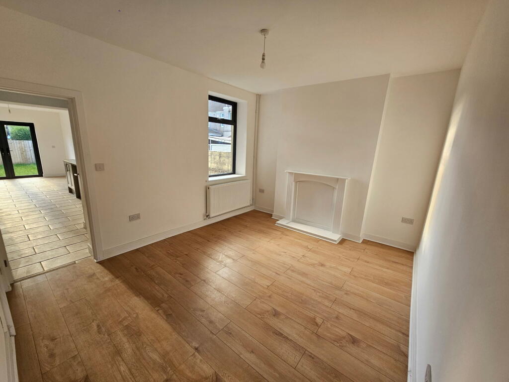 House in Swansea - View 5