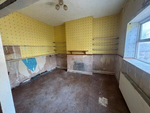 9 Buxton Road, Rock Ferry photo 5